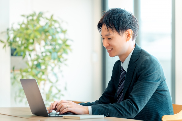 未経験歓迎｜特許技術者｜新設オフィス｜研究・設計開発経験者歓迎｜教育体制充実